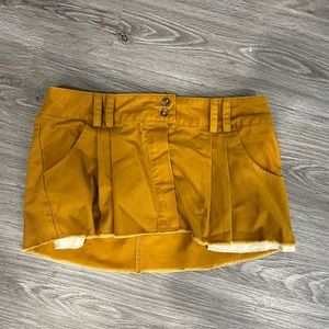 NWT Urban outfitters Sydney mini skirt